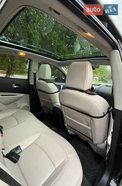 Внедорожник / Кроссовер Nissan Qashqai 2010 в 