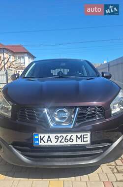 Позашляховик / Кросовер Nissan Qashqai 2011 в 