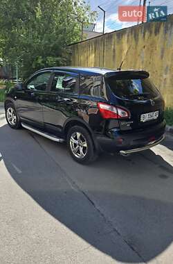 Внедорожник / Кроссовер Nissan Qashqai 2013 в 