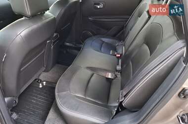 Внедорожник / Кроссовер Nissan Qashqai 2013 в 
