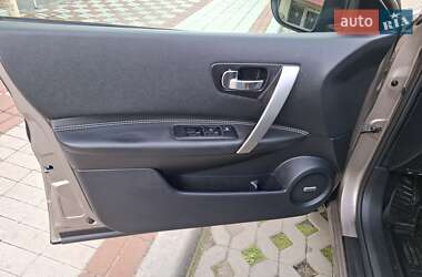 Внедорожник / Кроссовер Nissan Qashqai 2013 в 