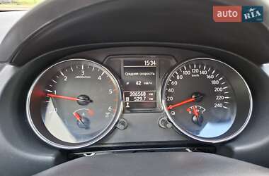 Внедорожник / Кроссовер Nissan Qashqai 2013 в 