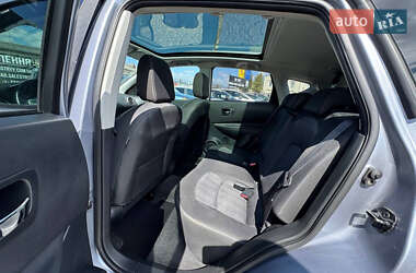 Позашляховик / Кросовер Nissan Qashqai 2013 в 