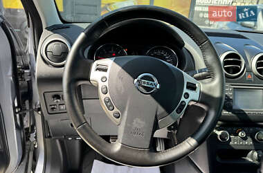 Позашляховик / Кросовер Nissan Qashqai 2013 в 