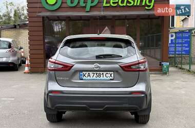 Позашляховик / Кросовер Nissan Qashqai 2021 в 