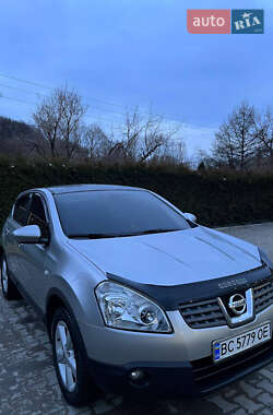 Внедорожник / Кроссовер Nissan Qashqai 2008 в 