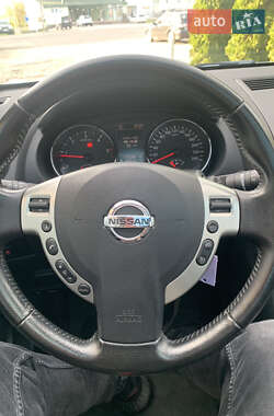 Позашляховик / Кросовер Nissan Qashqai 2010 в 