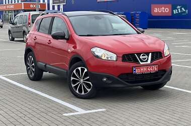 Позашляховик / Кросовер Nissan Qashqai 2013 в Нововолинську