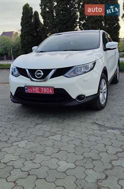 Позашляховик / Кросовер Nissan Qashqai 2014 в Дубні