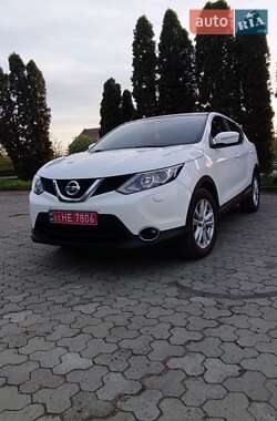 Позашляховик / Кросовер Nissan Qashqai 2014 в 