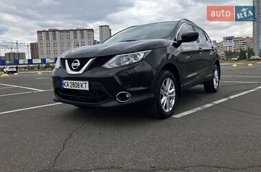 Позашляховик / Кросовер Nissan Qashqai 2015 в Києві