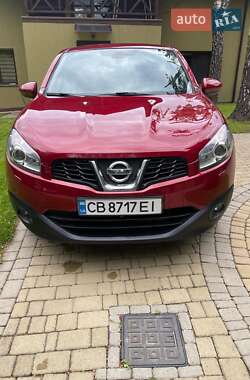 Позашляховик / Кросовер Nissan Qashqai 2010 в Чернівцях