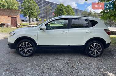 Внедорожник / Кроссовер Nissan Qashqai 2011 в 