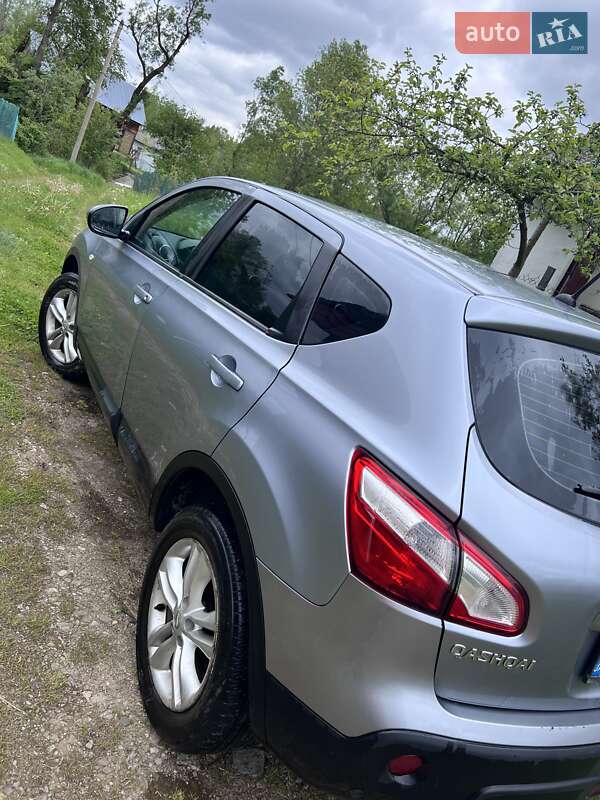 Внедорожник / Кроссовер Nissan Qashqai 2012 в Бориславе