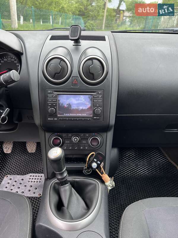 Внедорожник / Кроссовер Nissan Qashqai 2012 в Бориславе