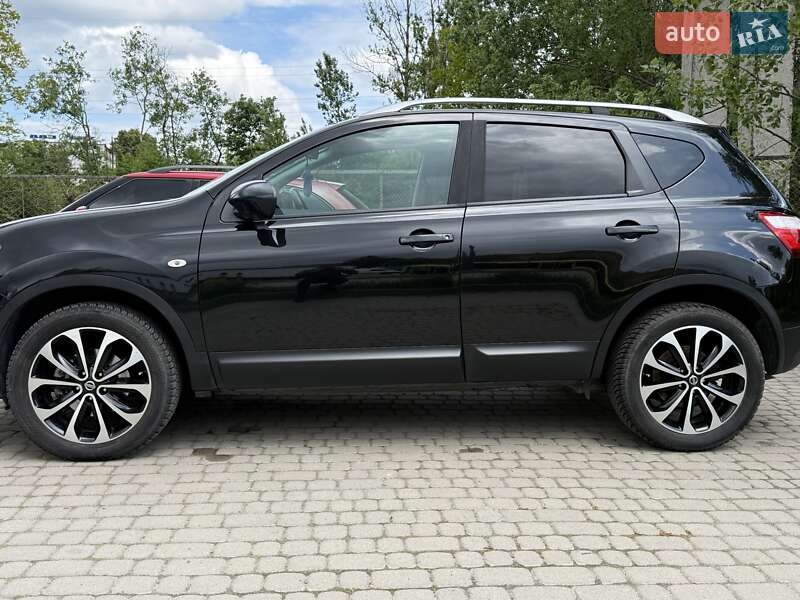 Внедорожник / Кроссовер Nissan Qashqai 2012 в Львове