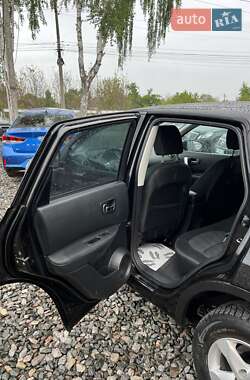 Позашляховик / Кросовер Nissan Qashqai 2010 в 