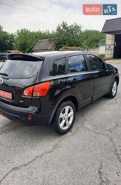 Позашляховик / Кросовер Nissan Qashqai 2007 в 