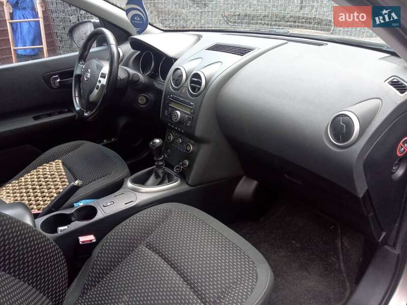 Внедорожник / Кроссовер Nissan Qashqai 2009 в Хмельницком