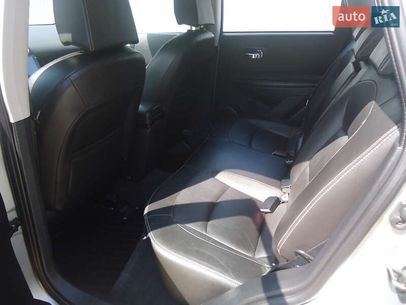 Позашляховик / Кросовер Nissan Qashqai 2007 в Хусті