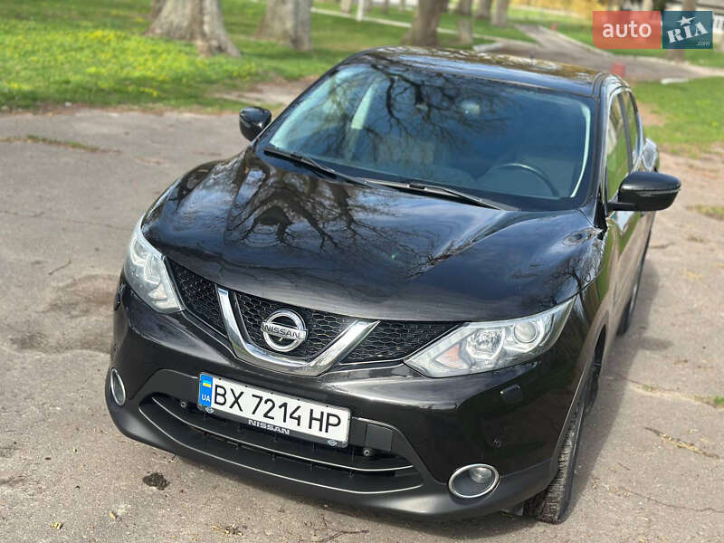 Внедорожник / Кроссовер Nissan Qashqai 2015 в Теофиполе