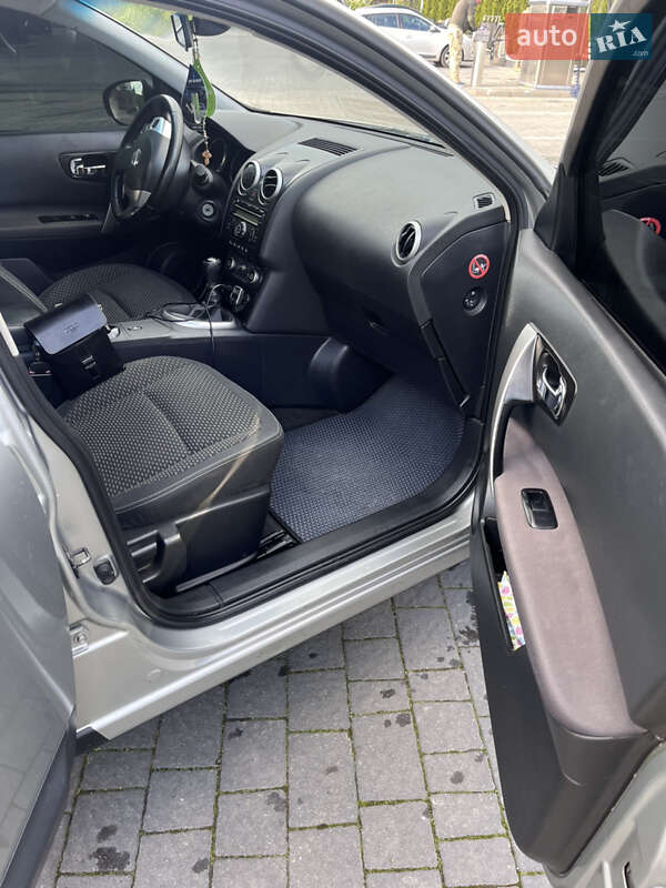 Внедорожник / Кроссовер Nissan Qashqai 2009 в Надворной