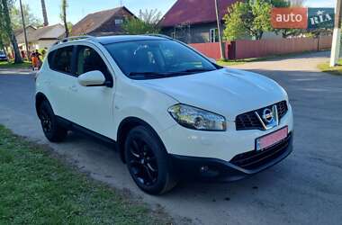 Внедорожник / Кроссовер Nissan Qashqai 2012 в 