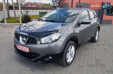 Внедорожник / Кроссовер Nissan Qashqai 2012 в 