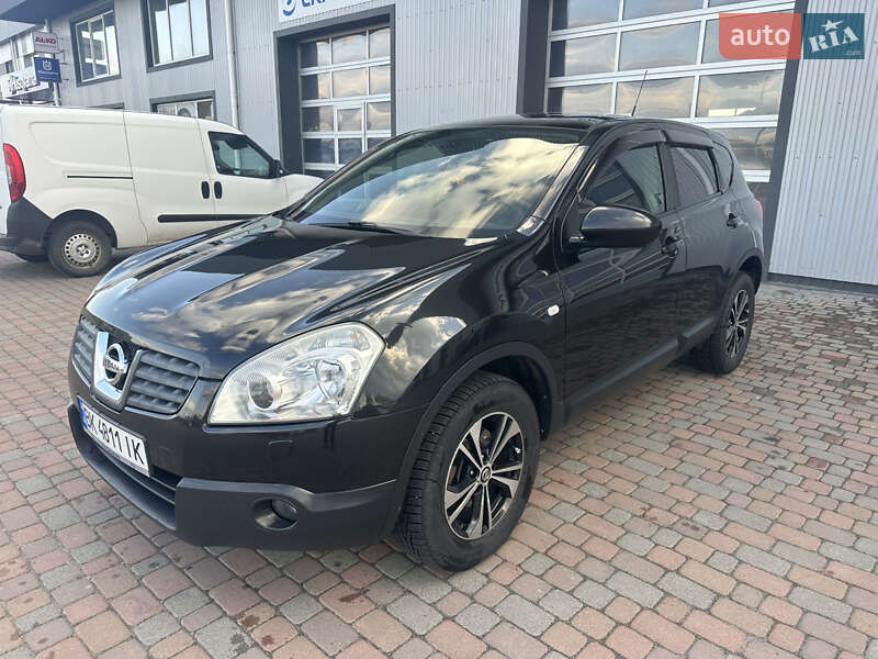 Внедорожник / Кроссовер Nissan Qashqai 2009 в 