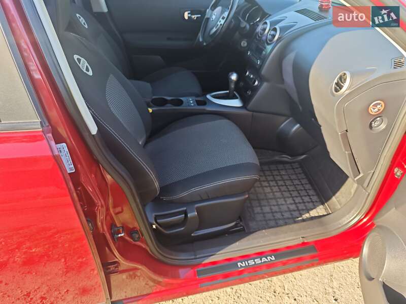 Внедорожник / Кроссовер Nissan Qashqai 2013 в Рокитном