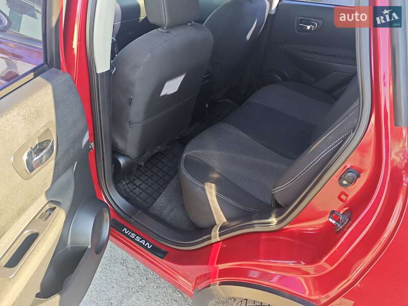 Внедорожник / Кроссовер Nissan Qashqai 2013 в Рокитном