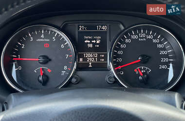 Внедорожник / Кроссовер Nissan Qashqai 2012 в 