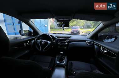 Внедорожник / Кроссовер Nissan Qashqai 2014 в 