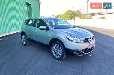 Позашляховик / Кросовер Nissan Qashqai 2012 в Мукачевому