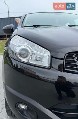 Внедорожник / Кроссовер Nissan Qashqai 2011 в 