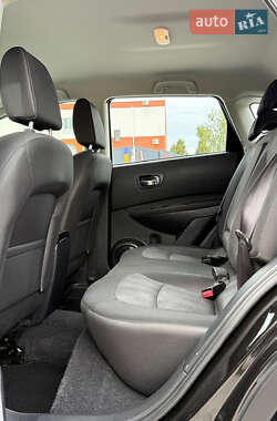 Внедорожник / Кроссовер Nissan Qashqai 2011 в 