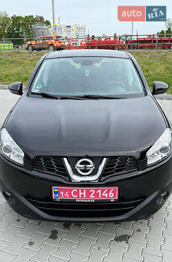 Внедорожник / Кроссовер Nissan Qashqai 2011 в 