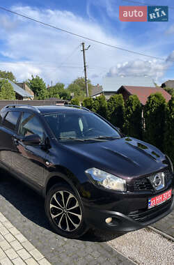 Внедорожник / Кроссовер Nissan Qashqai 2012 в 
