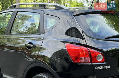 Внедорожник / Кроссовер Nissan Qashqai 2010 в 