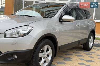 Позашляховик / Кросовер Nissan Qashqai 2011 в 