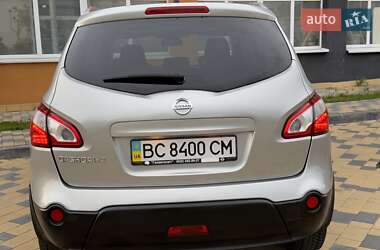 Позашляховик / Кросовер Nissan Qashqai 2011 в 