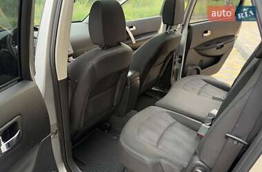 Позашляховик / Кросовер Nissan Qashqai 2011 в 