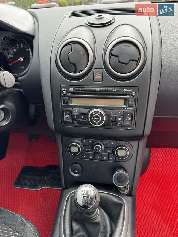 Внедорожник / Кроссовер Nissan Qashqai 2008 в Стрые