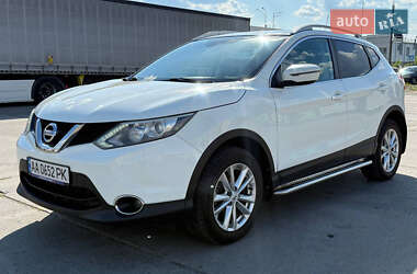 Внедорожник / Кроссовер Nissan Qashqai 2016 в Киеве