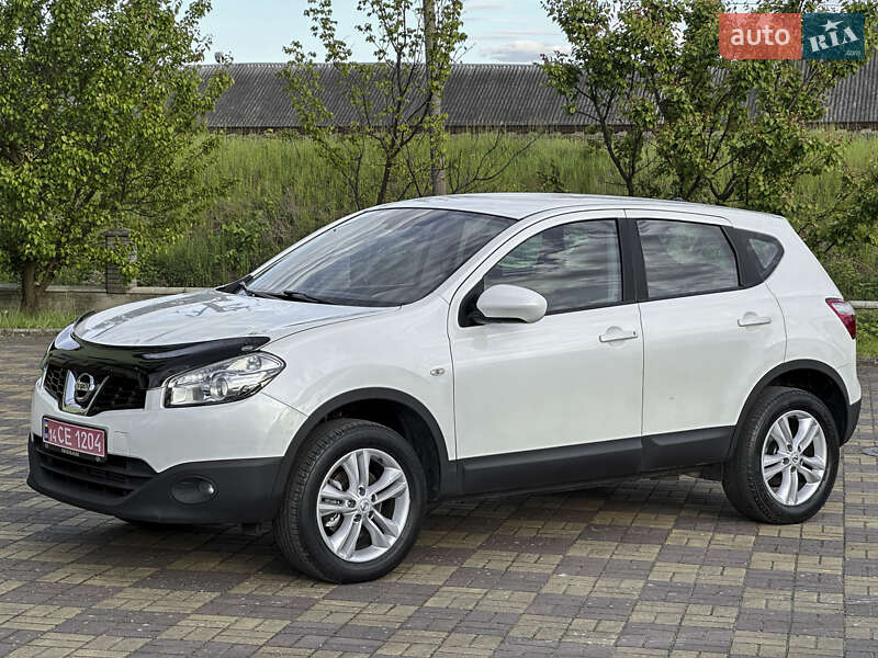 Позашляховик / Кросовер Nissan Qashqai 2013 в Самборі