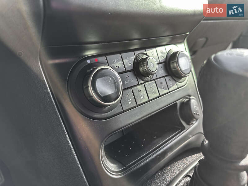 Позашляховик / Кросовер Nissan Qashqai 2013 в Самборі