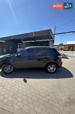 Внедорожник / Кроссовер Nissan Qashqai 2011 в 
