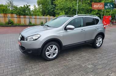 Внедорожник / Кроссовер Nissan Qashqai 2011 в 