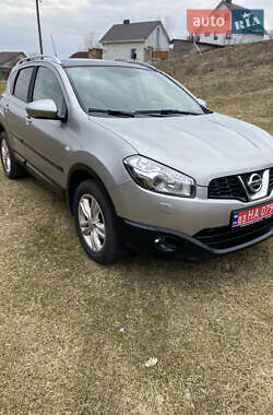 Внедорожник / Кроссовер Nissan Qashqai 2012 в Ровно