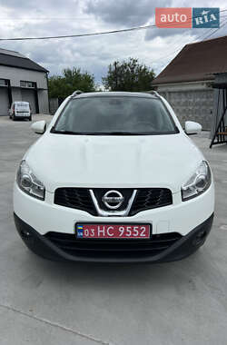 Позашляховик / Кросовер Nissan Qashqai 2011 в 